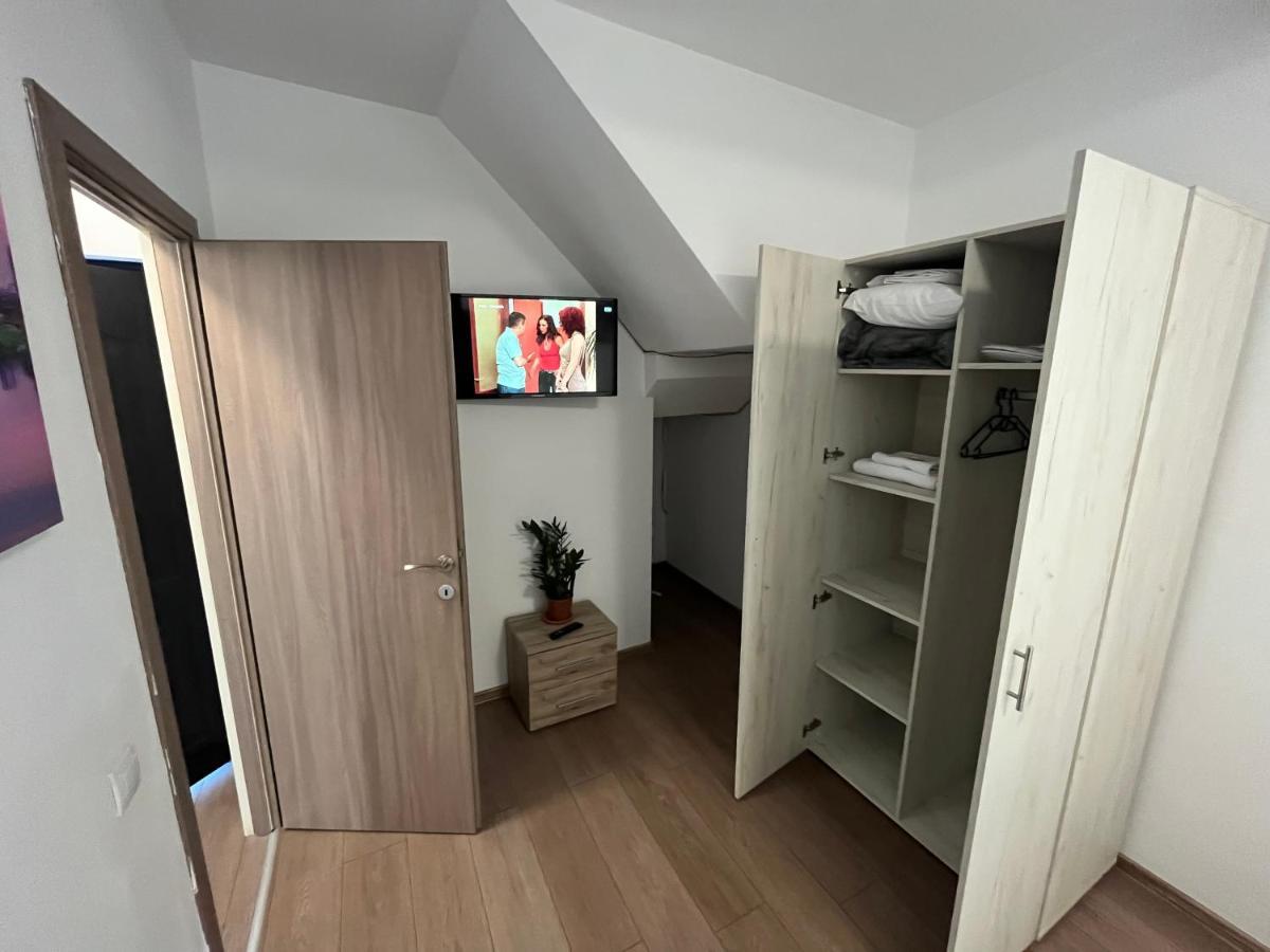 Grey Boutique Hotel Palas Яш Екстериор снимка
