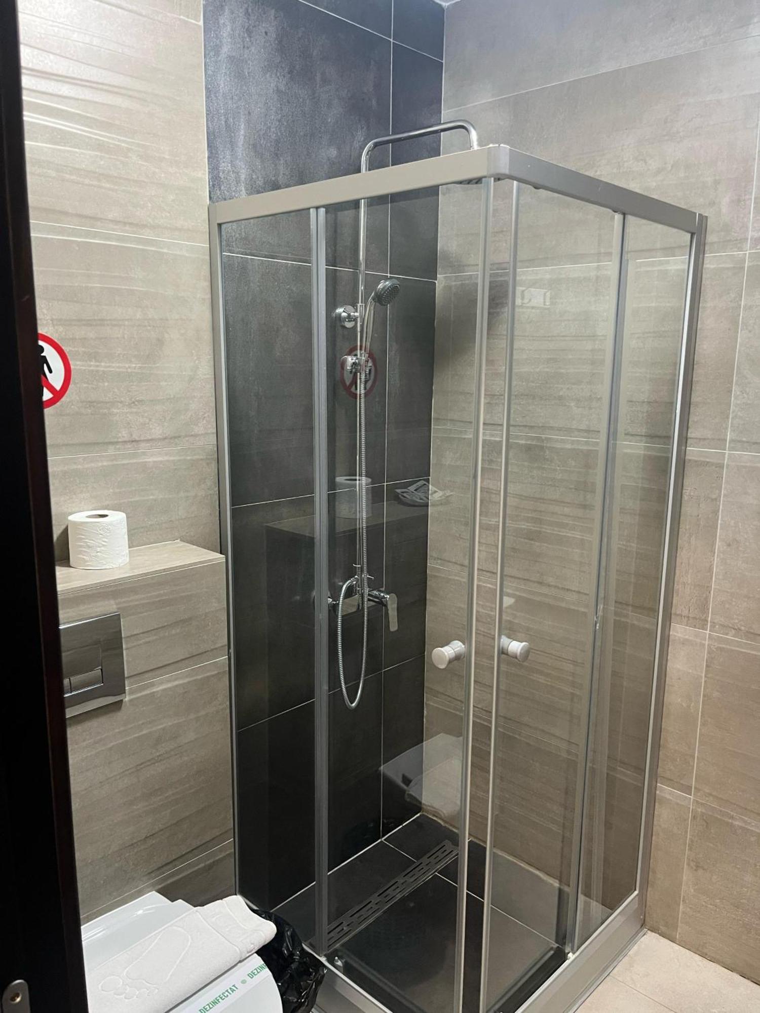 Grey Boutique Hotel Palas Яш Екстериор снимка