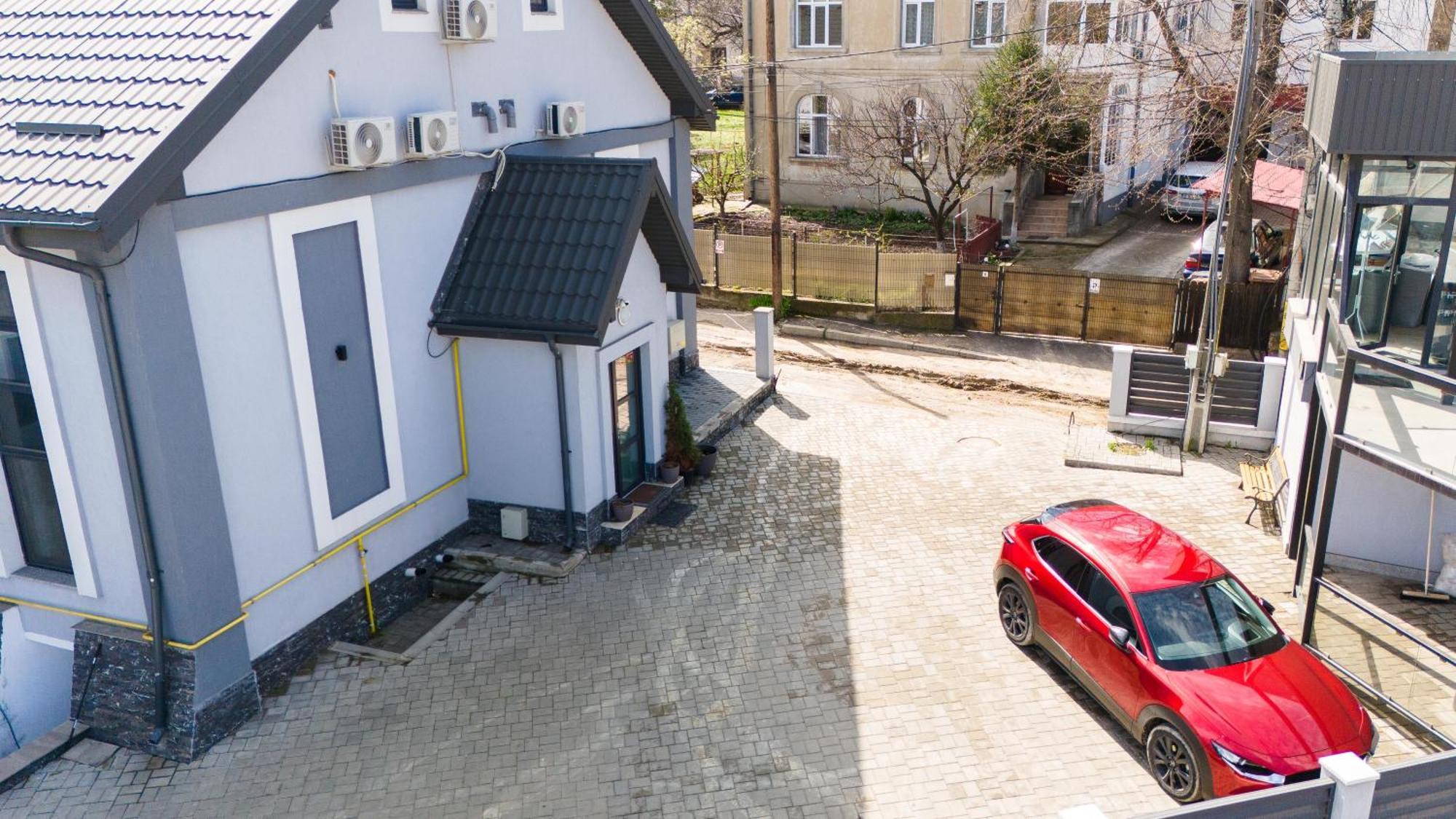 Grey Boutique Hotel Palas Яш Екстериор снимка